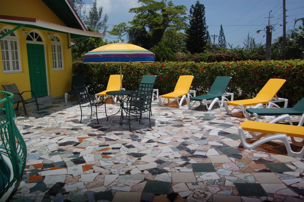 Villa Sonate Runaway Bay Exteriör bild