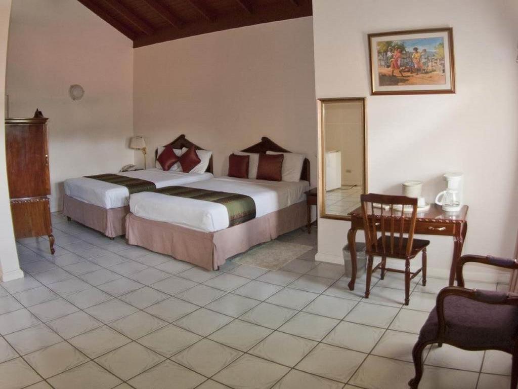 Villa Sonate Runaway Bay Exteriör bild